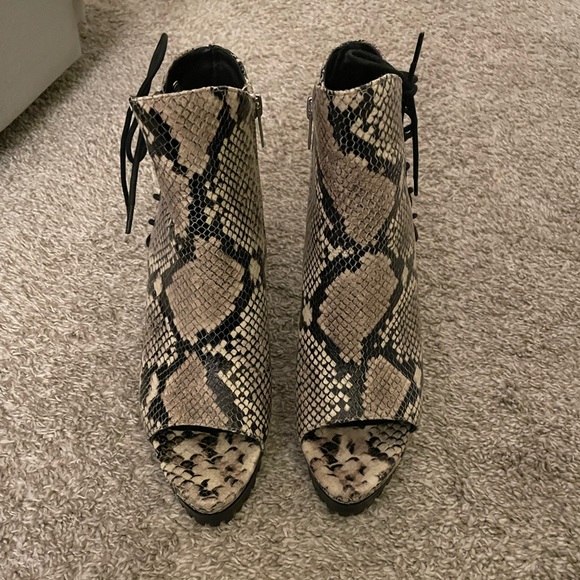 All Saints Heels - Picture 6 of 8